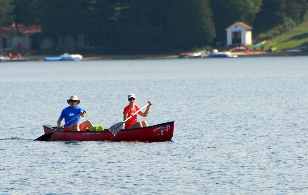 The Pines Cottage Resort Oxtongue Lake エクステリア 写真