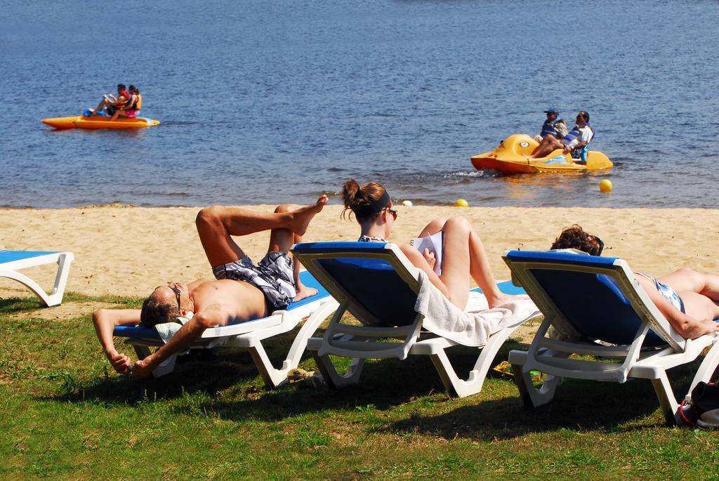The Pines Cottage Resort Oxtongue Lake エクステリア 写真